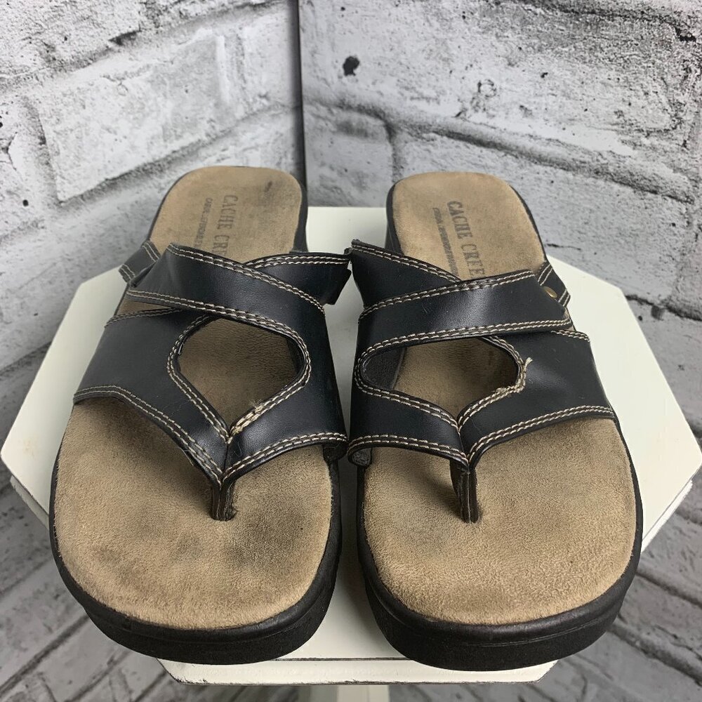 Cache Creek Chunky Black Faux Leather Slip On Thong Casual Comfort Sandals